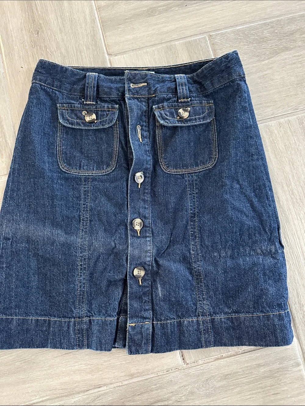 🚨2 for $10🚨Christopher & Banks Dark Blue Denim Button-Front Mini Skirt - Picture 1 of 3